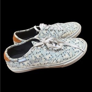 Ladies Vans